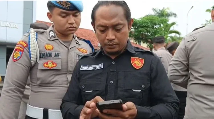 Cegah Anggota Polres Tasikmalaya Terjerat Judol, HP Personel Diperiksa Mendadak