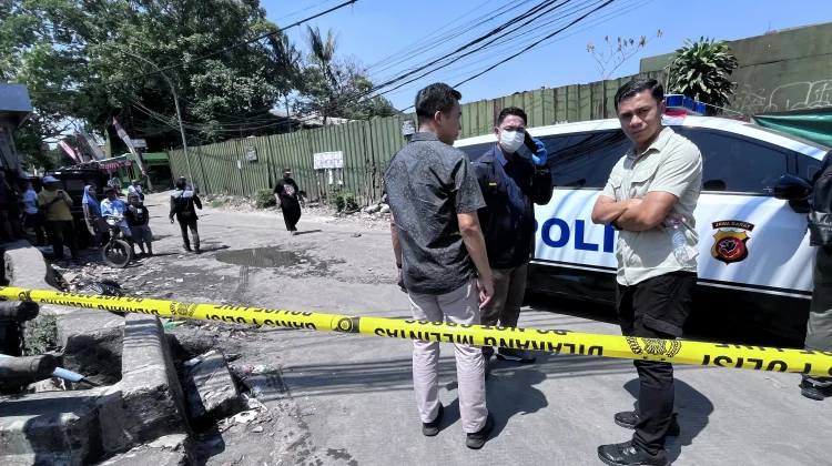 Jasad Diduga Perempuan Ditemukan Tersegel dalam Kardus di Bacip Bandung