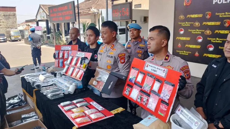 Polisi Ungkap Kasus Sabu di Cimahi, Disembunyikan di Mobil Mainan hingga Batu Cor
