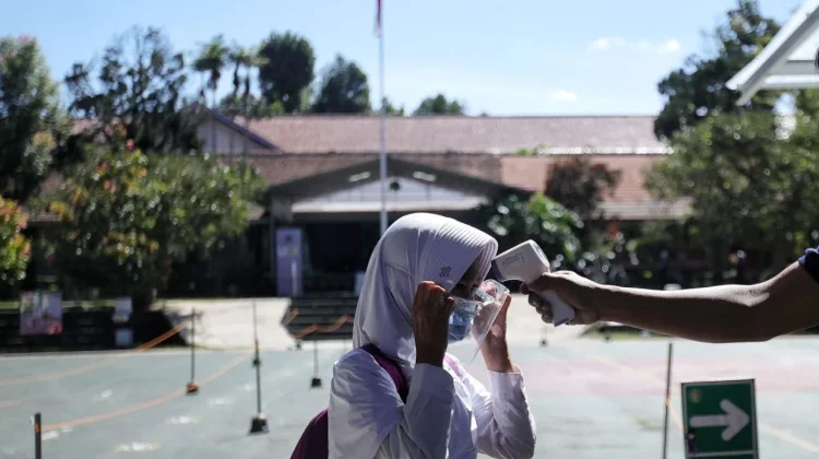 Hadapi Risiko ISPA akibat Abu Vulkanik, Puskesmas di Bandung Diminta Siaga
