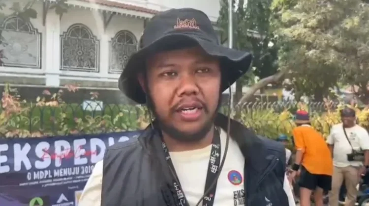 Tujuh Atlet Ikuti Ekspedisi Lari Ekstrem