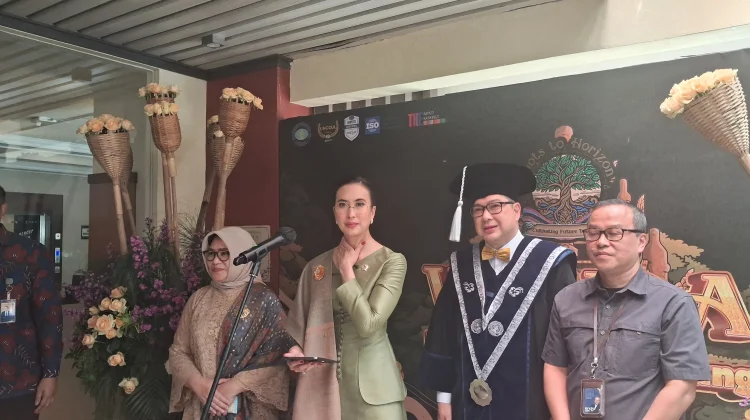Lebih Dari 3.000 Penerbangan Terdampak akibat Abu Vulkanik