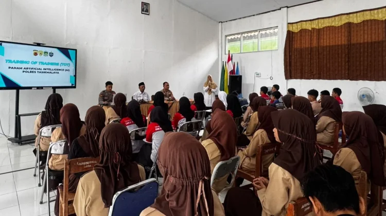 Polres Tasikmalaya Edukasi Pelajar Manfaatkan AI