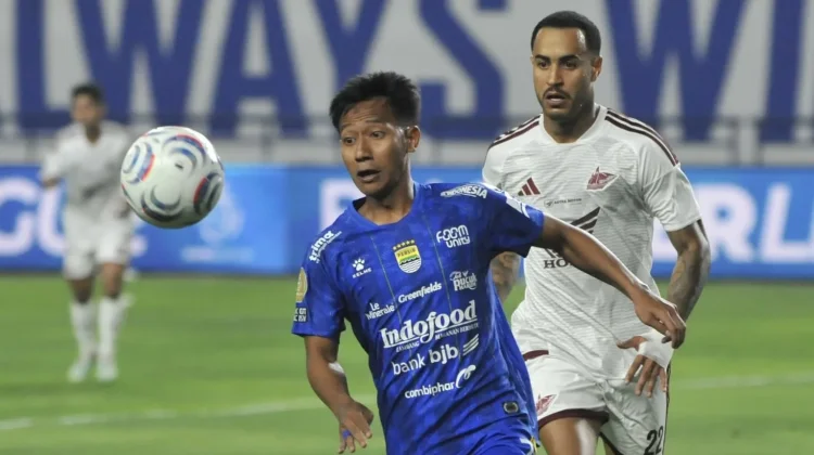 Beckham Putra Minta Persib Tetap Berkepala Dingin Lawan Persija