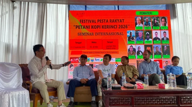 Ratu Anom Galuh Pakuan Pimpun Seminar Kopi Kerinci 2026