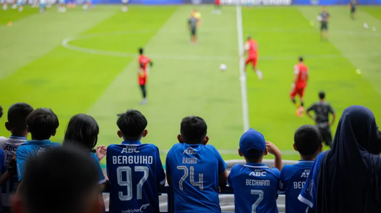 Farhan Soroti Kekalahan Persib Dari Persija di Menit Akhir