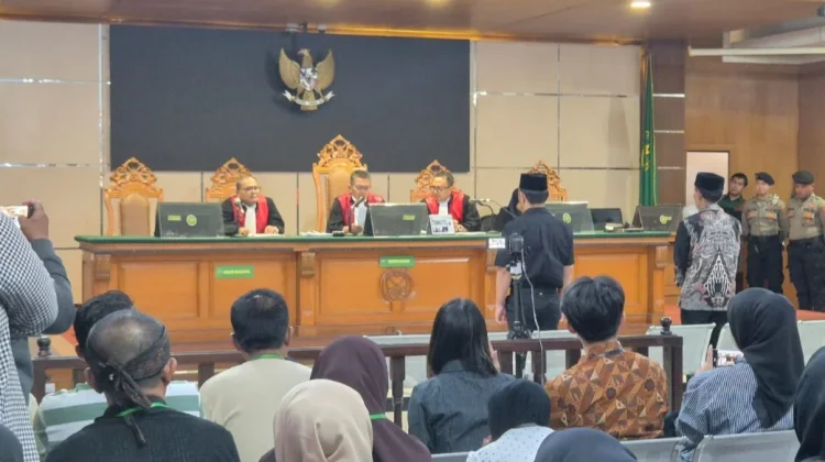Hakim Perintahkan Barang Bukti Milik Istri Ono Surono Dikembalikan
