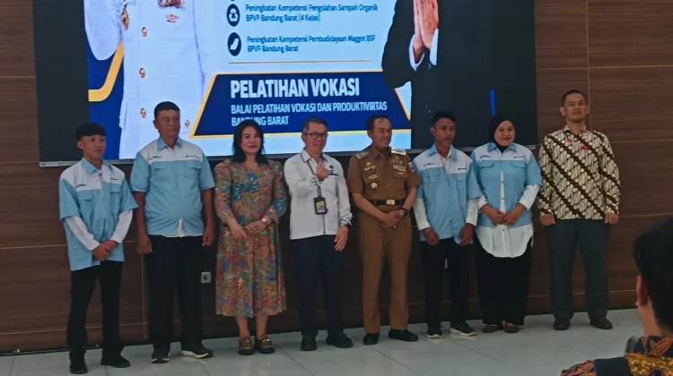Dari Sampah Jadi Cuan, Pemkot Cimahi Kembangkan Budidaya Maggot