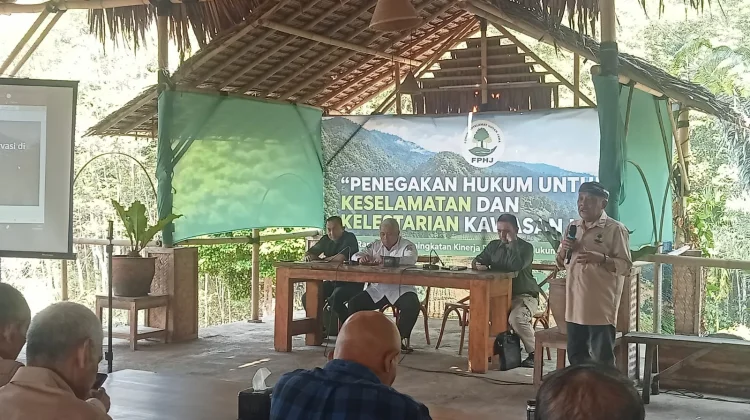 Eka Santosa: FPHJ Soroti Kerusakan Hutan Jawa, Desak Penegakan Hukum Lebih Tegas