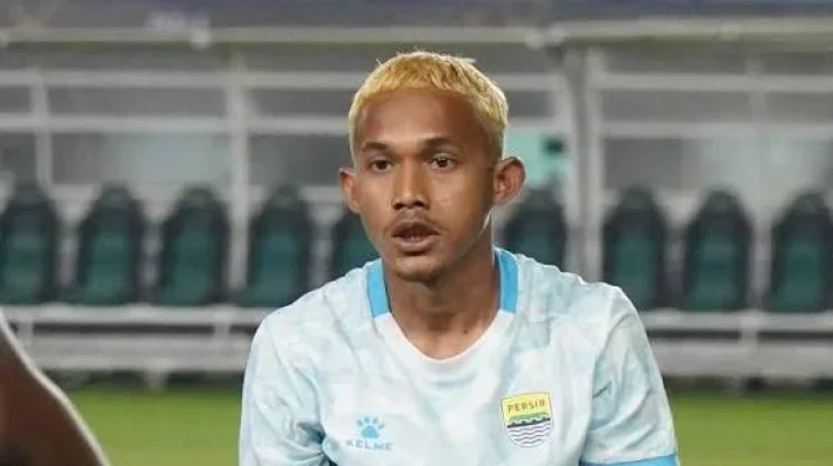 Debut di Asia, Ikwan Ali Tanamal Bangga Bawa Persib Menang
