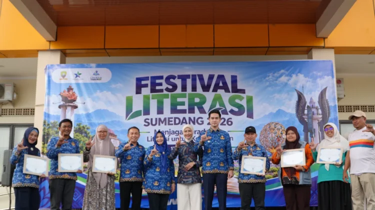 Festival Literasi Sumedang Mendorong Budaya Baca dan Tulis
