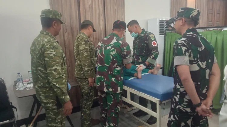 Sunatan Massal dan Pengobatan Gratis Meriahkan HUT ke-81 TNI di Ciwidey