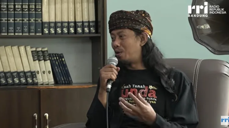 Cara Merawat Budaya Dengan Dongeng Sunda