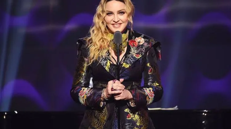 Madonna Borong 7 Piala, Taylor Swift Raih Video of the Year di MTV VMAs 2026