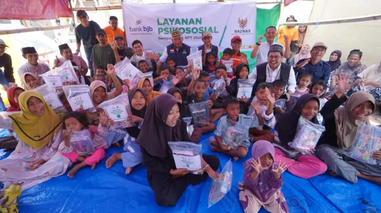 BAZNAS Kota Bandung Salurkan Bantuan 2,032 Miliar untuk Korban Gempa NTT