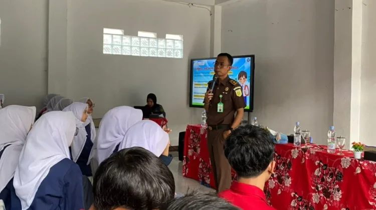 Kejari Cimahi Tanamkan Nilai Antikorupsi kepada Pelajar SMK Mohamad Toha