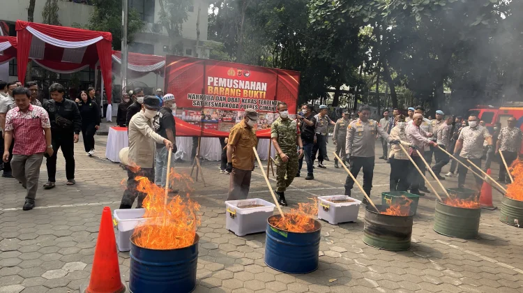 Tembakau Sintetis dari Clandestine Lab Batujajar Dimusnahkan Polres Cimahi