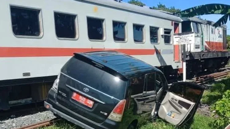 KAI Divre II Edukasi Keselamatan di Perlintasan Sebidang