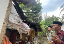 Bupati Ciamis Salurkan Bantuan Rumah Tidak Layak Huni