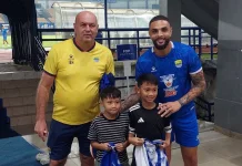 Kumpulkan Sampah di GBLA, Fabio dan Gianluca Diundang ke Latihan Persib
