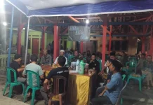 Babinsa Ingatkan Warga Tentang Pentingnya Menjaga Lingkungan