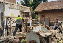 Polres Garut Kembali Salurkan Program Rehabilitasi Rutilahu