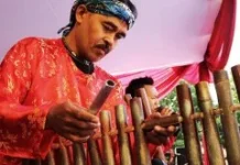 Calung, Merdu saat Dimainkan namun Redup saat Terlupakan
