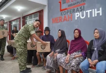 Manfaatkan KDKMP, Kodim 0605/Subang Gelar Bazar dan Santunan