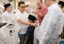 Bupati Bandung Ajak Ratusan Anak Yatim Piatu Belanja Pakaian Lebaran