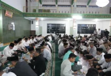 Tarawih Keliling Bupati Bandung Hari Ke-7, Bahas Masalah Rutilahu
