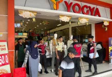 Antisipasi Pungli, Polisi Patroli Dialogis di Pusat Keramaian