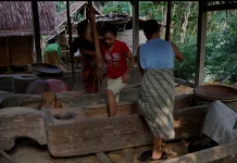 Jubleg Alat Tradisional Penumbuk Padi yang Penuh Nilai