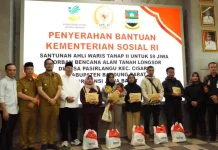 Kemensos Salurkan Santunan Tahap II untuk Korban Longsor Pasirlangu