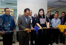 Kolaborasi Google dan Unikom, AI Learning Center Dibuka