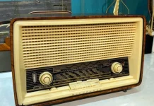 Radio Tua Penjaga Kenangan dan cerita Keluarga