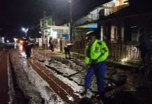Hujan Deras, Akses Jalan Pasirwangi Tertutup Material Longsoran