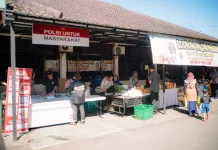 Polres Cimahi Gelar Gerakan Pangan Murah, Antusiasme Warga Tinggi