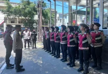 Lonjakan Pengunjung Mal, Polisi Cegah Parkir Liar yang Hambat Lalu Lintas