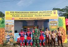 Babinsa Koramil Cijambe Ambil Apel Pratugas di Pos PAM Lingkar Jalancagak