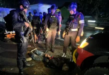 Anggota Brimob Amankan TN Pelaku Pemalak Sopir Angkot