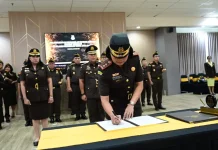 Kajati Jabar Lantik Tiga Kajari, Tekankan Integritas dan Profesionalitas