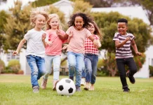 Kota Kecil di Irlandia Terapkan Gerakan Anak tanpa Gadget