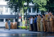 Wali Kota Bandung Apresiasi Pegawai Purna Bakti