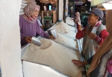 Pasca IdulFitri, Harga Beras di Pasar Cikurubuk Kota Tasikmalaya Terpantau Stabil