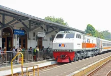 KAI Commuter Line Menjadi Andalan Warga Area Bandung