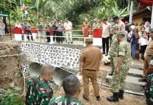 Warga Cisaat Malangbong  Apresiasi Pembangunan Jembatan Antar Desa