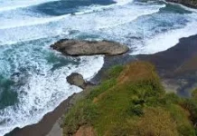 Pantai Asri Garut, Diburu Wisatawan saat Momen Liburan