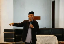Tujuh Puluh Tahun Prof.Hermawan, Dedikasi Membina Generasi