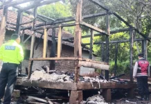 Korek Api Gas Meledak, Rumah Warga di Limbangan Garut Hangus Terbakar