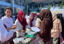 Latih Jiwa Bisnis, SMA Angkasa Bandung Gelar Market Day Inovatif